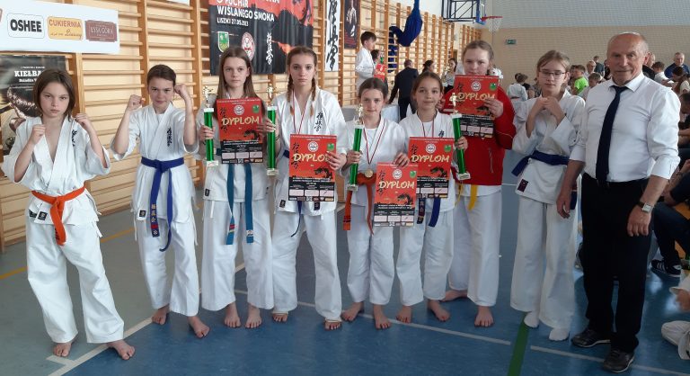 III Turniej Karate Kyokushinkai o Puchar Wiślanego SmokaLiszki 27 maja 2023r.